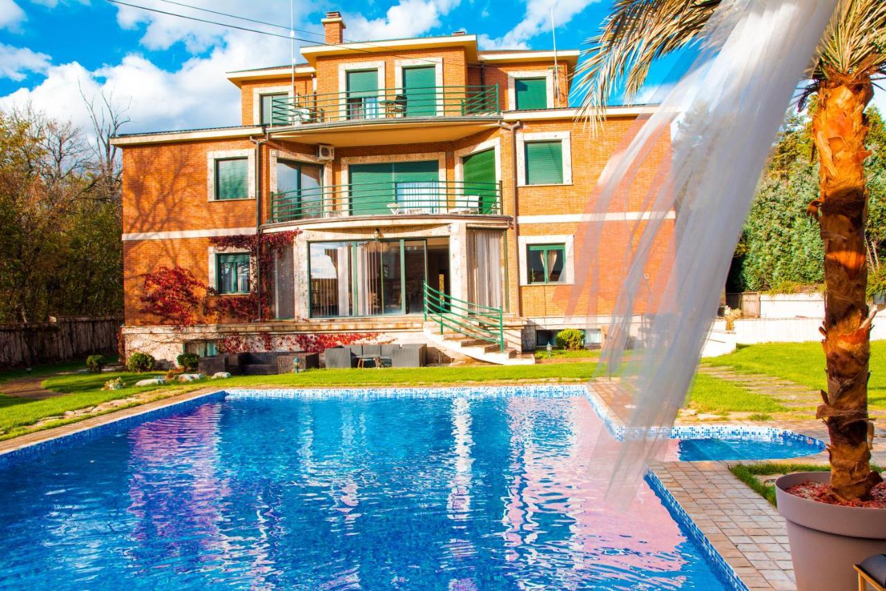 The Belgrade Hills Rooms And Suites Bagian luar foto