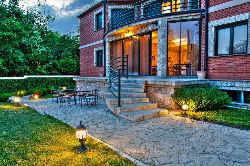 The Belgrade Hills Rooms And Suites Bagian luar foto
